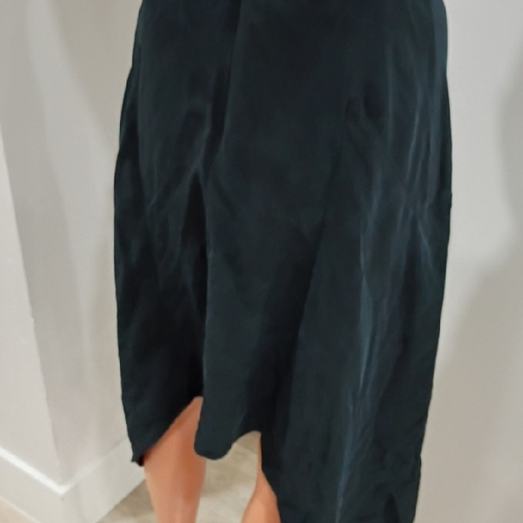 Vena Cava Black Backless Dress - Picture 4 of 5